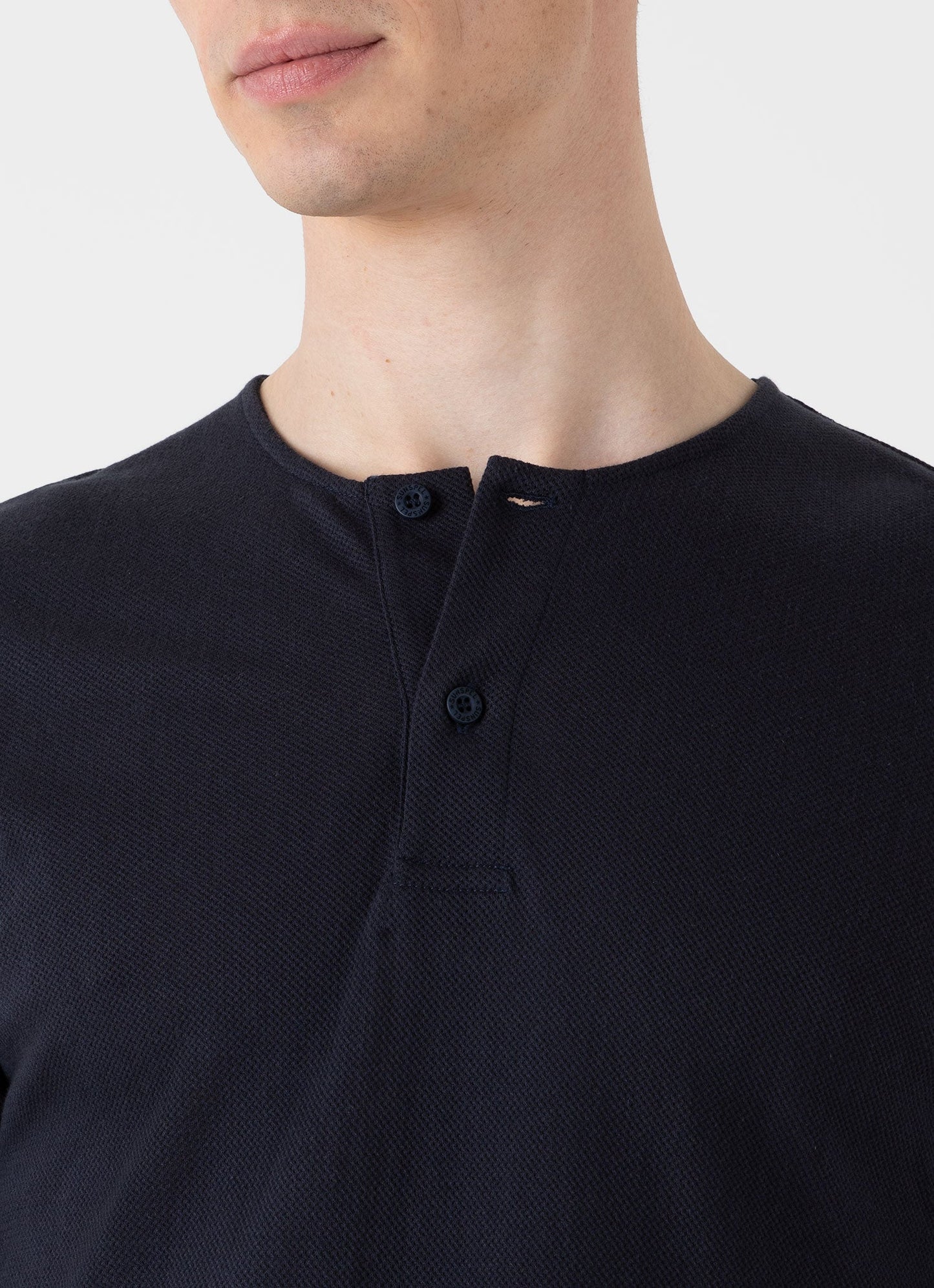 Mens Riviera Henley In Navy Mtsh0177 Buaa