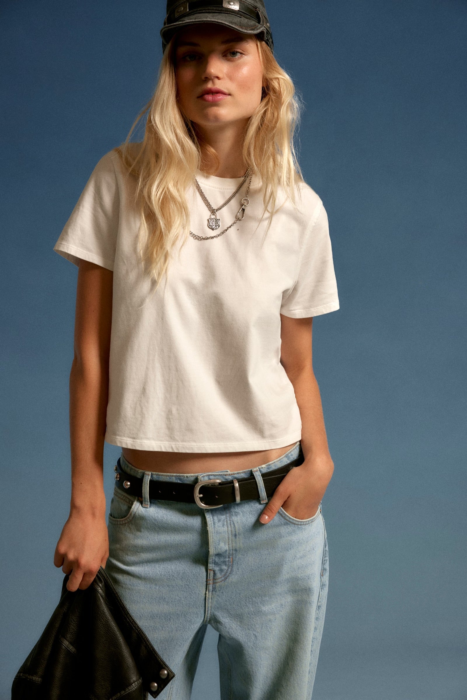 atlas crew tee