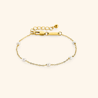 Pearl Strand Bracelet