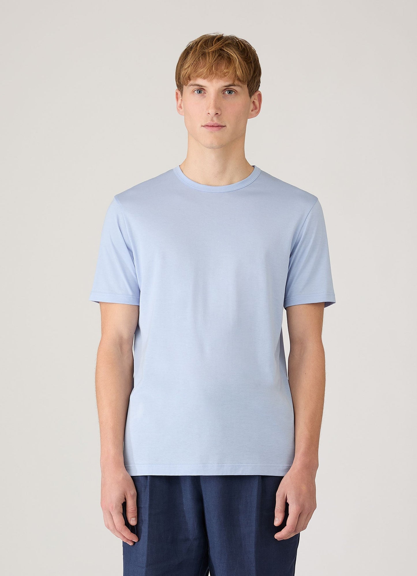 Mens Classic Tshirt In Sky Mtsh0001 Buwv